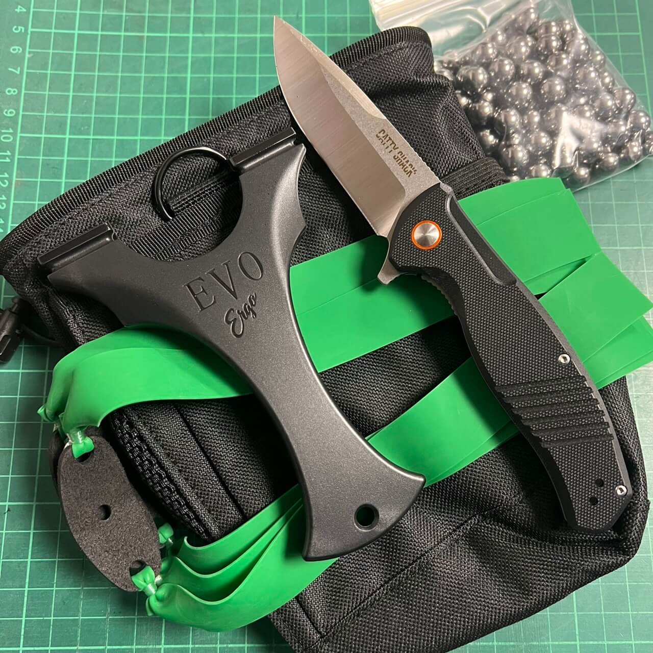 Blackjack EDC Slingshot & Knife Kit